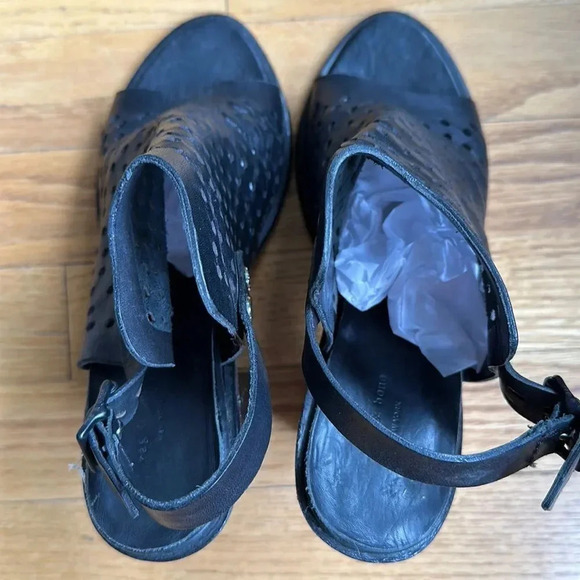 Rag & Bone NY black leather open toe heels side buckle great pre owned condition - Picture 4 of 10
